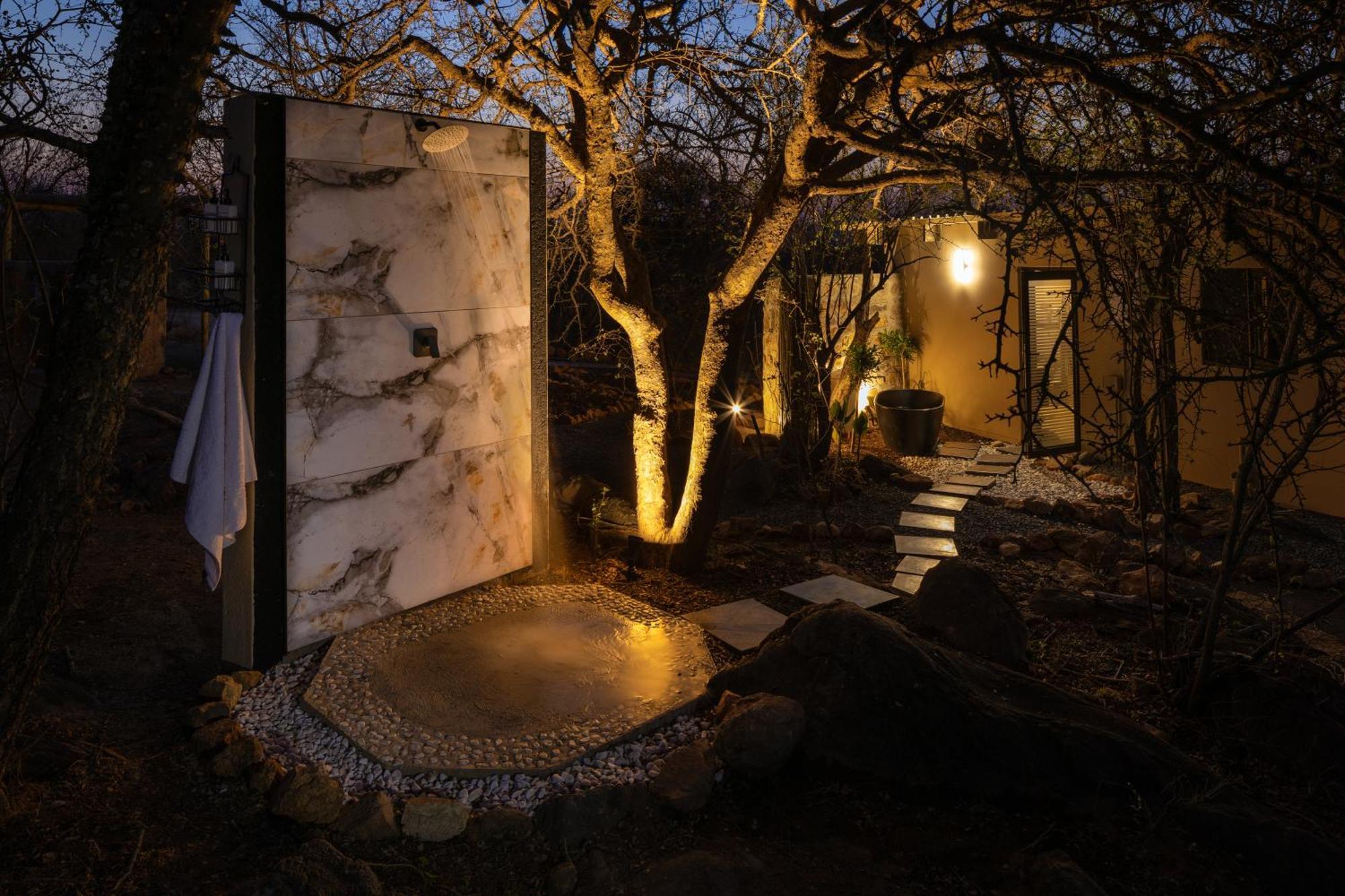 Oase By 7 Star Lodges - Greater Kruger Private 530Ha Reserve Hoedspruit Exteriör bild